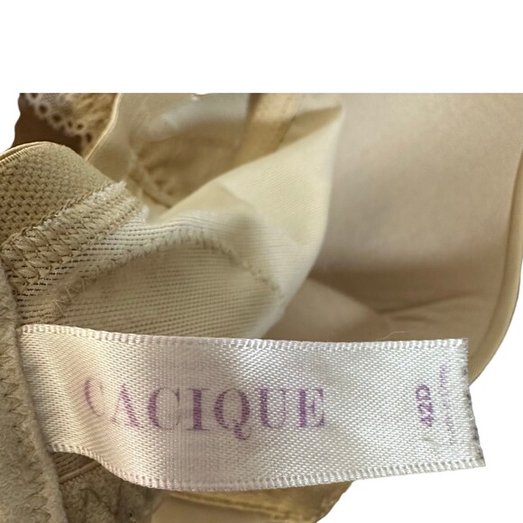 Cacique Push Up Bras Beige and Animal Print Size 42D - Picture 3 of 9